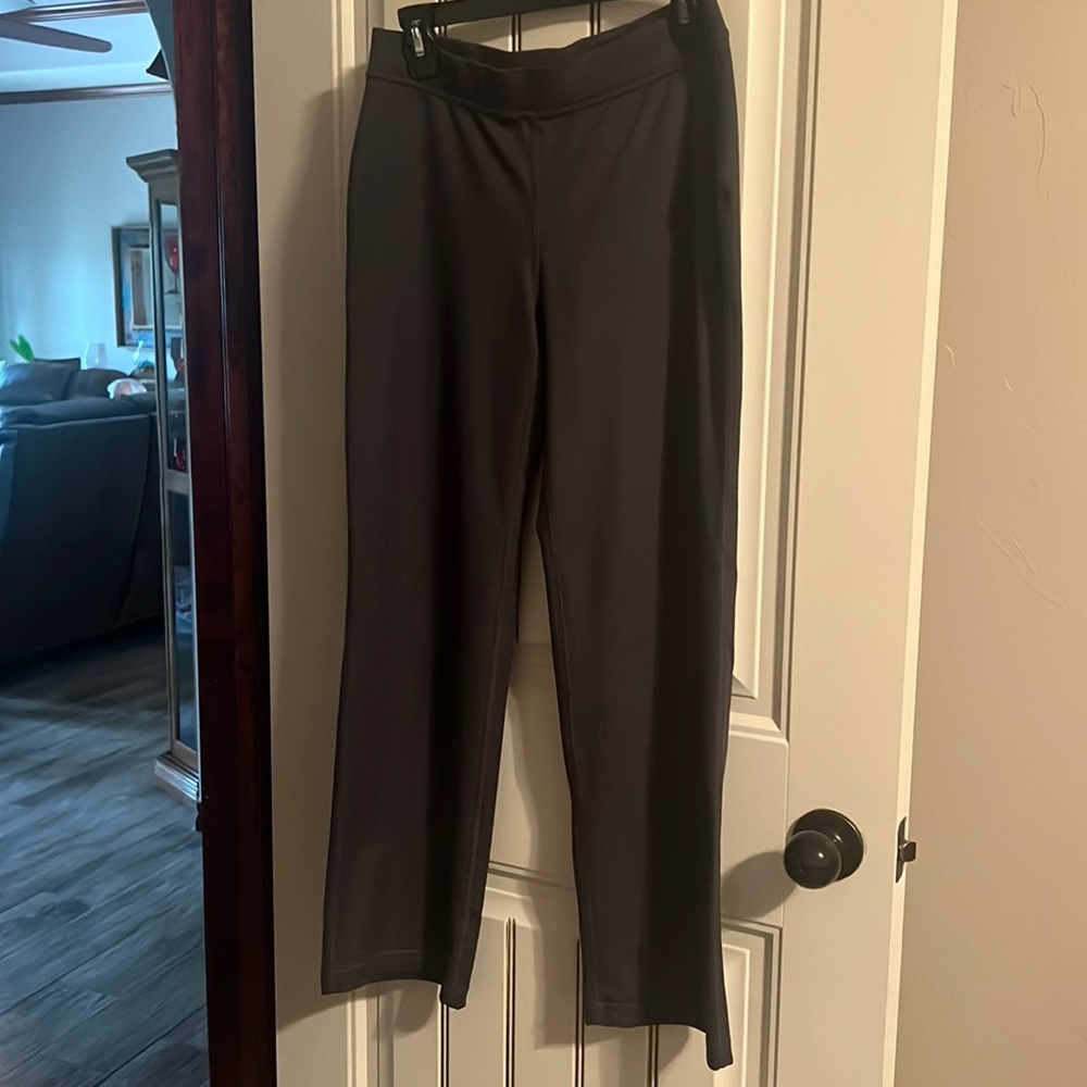 Style Wide Leg Sport Yoga Pants.   Excellent Condition